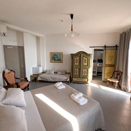 Villa Sarina Полика Екстериор снимка
