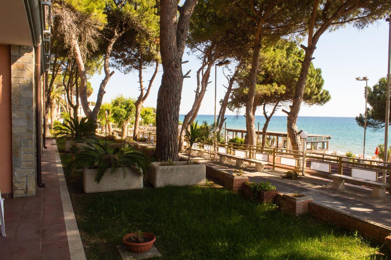 Villa Sarina Полика Екстериор снимка