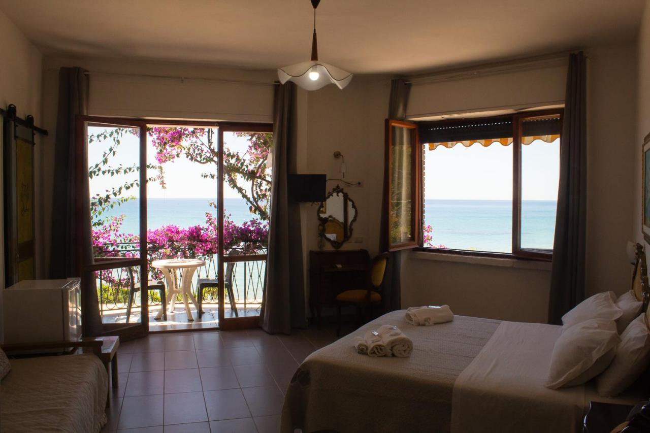Villa Sarina Полика Екстериор снимка