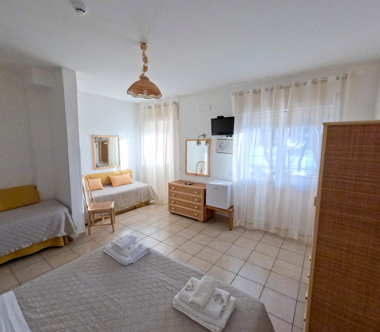 Villa Sarina Полика Екстериор снимка